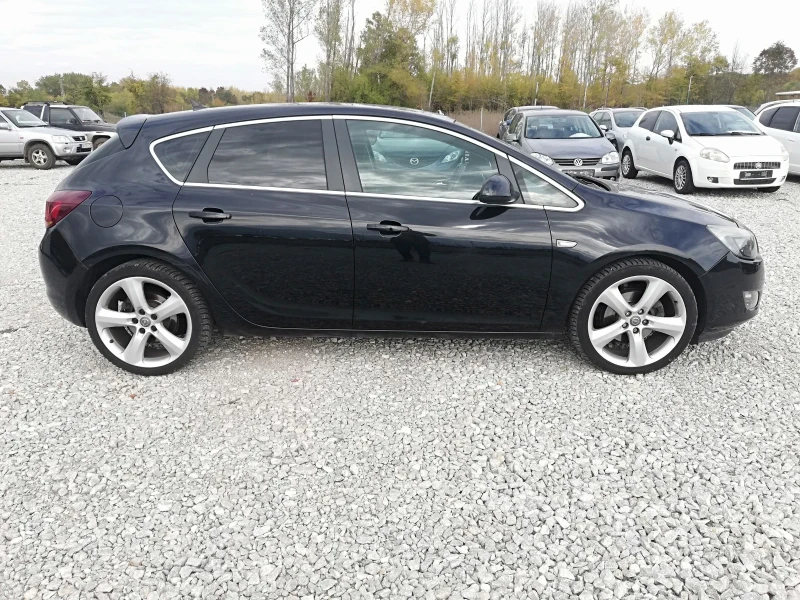Opel Astra 1.6t gaz kli it, снимка 7 - Автомобили и джипове - 52130660