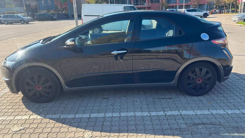 Honda Civic, снимка 4 - Автомобили и джипове - 52894339