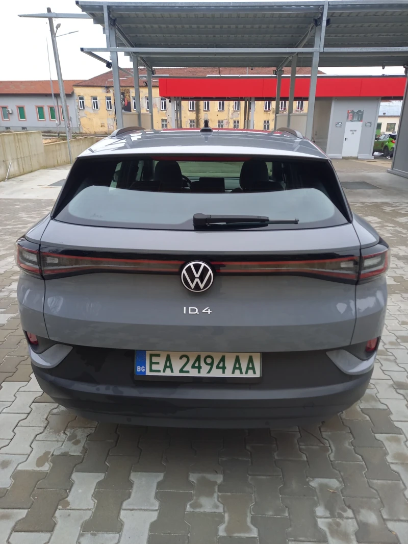 VW ID.4 Pro Performance 77KW, 45680 км, снимка 8 - Автомобили и джипове - 53354619