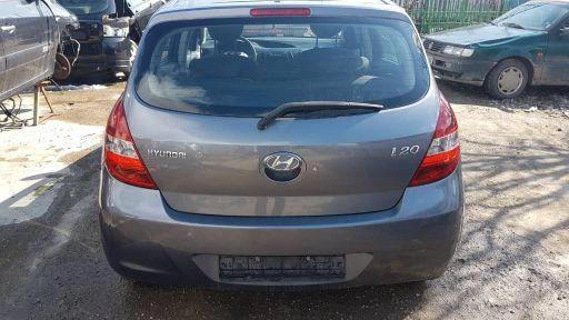 Hyundai I20 1.2  G4LA8M, снимка 2 - Автомобили и джипове - 42072316