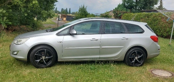 Opel Astra Sports Tourer eco FLEX Selection - изображение 4