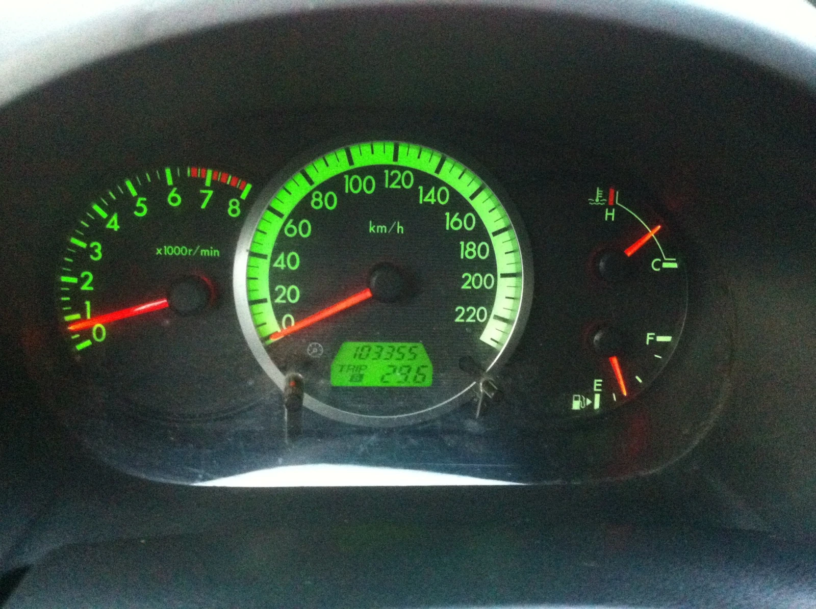 Mazda 5  1.8 i Benzin | Mobile.bg   14