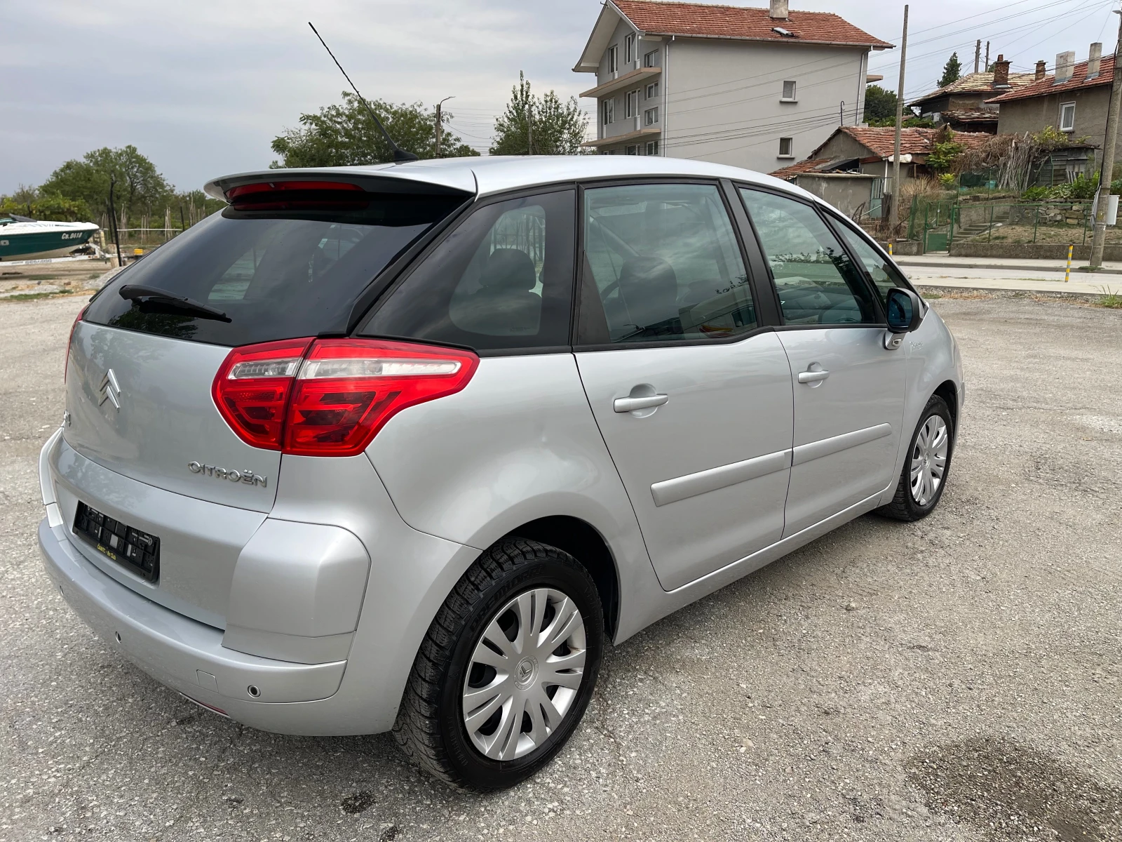 Citroen C4 Picasso 1.6 Hdi Автомат - изображение 3