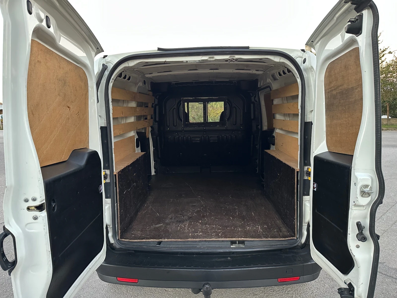 Opel Combo 1.6CDTI - изображение 8