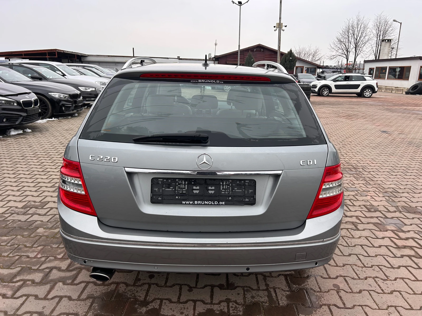 Mercedes-Benz C 220 CDI AVTOMAT/NAVI/KOJA EURO 5 - изображение 7