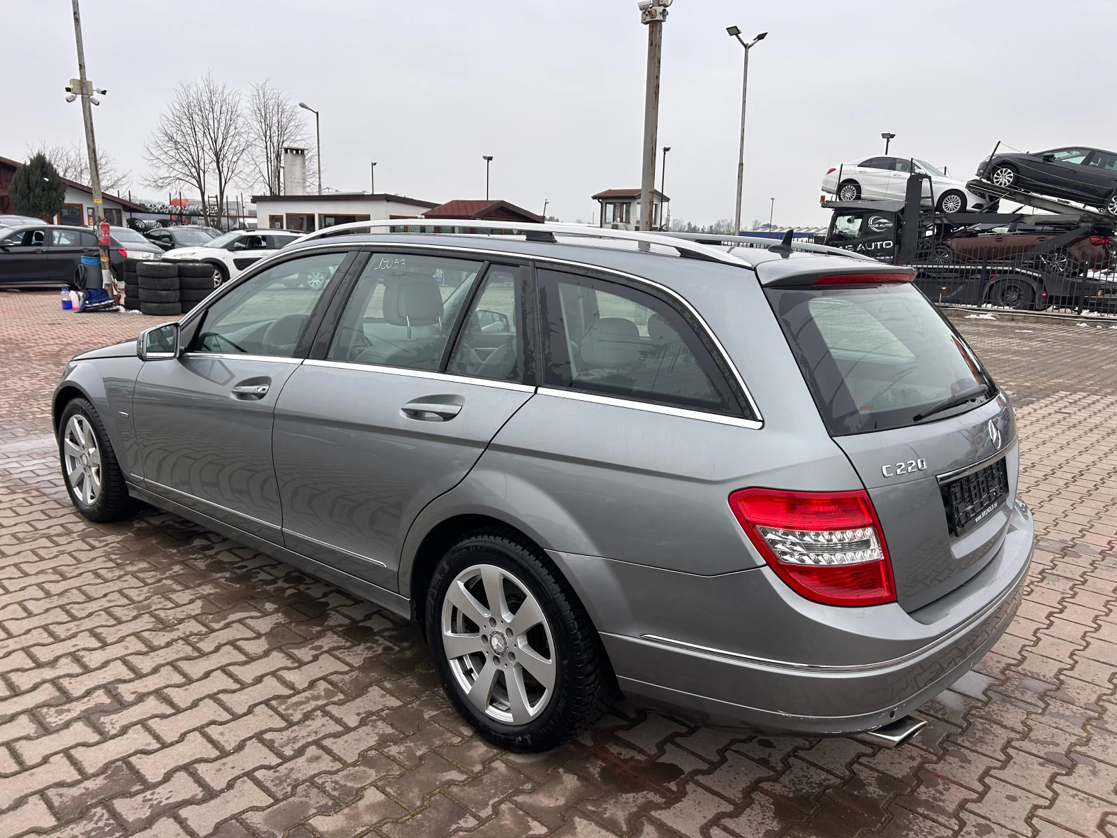 Mercedes-Benz C 220 CDI AVTOMAT/NAVI/KOJA EURO 5 - изображение 8