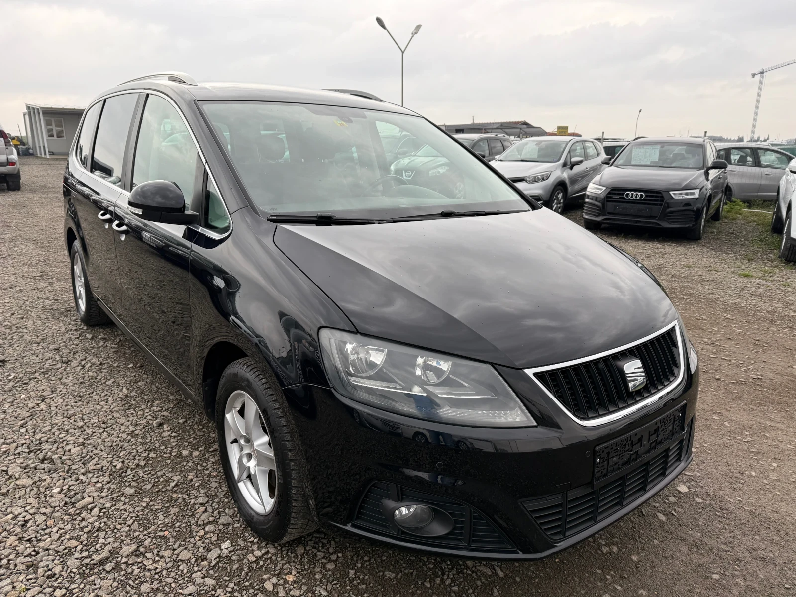 Seat Alhambra 1.4i CH 6sk 7m Navi | Mobile.bg — изображение 16
