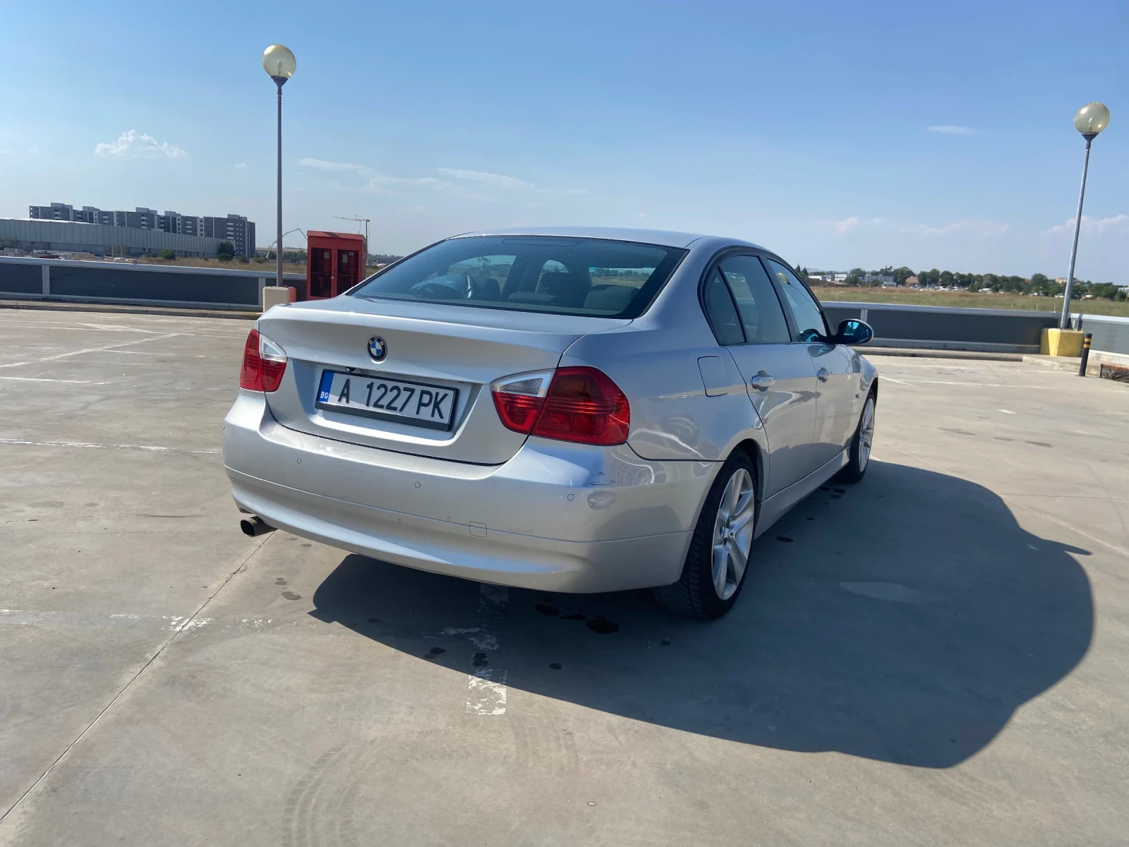 BMW 320 i - изображение 5