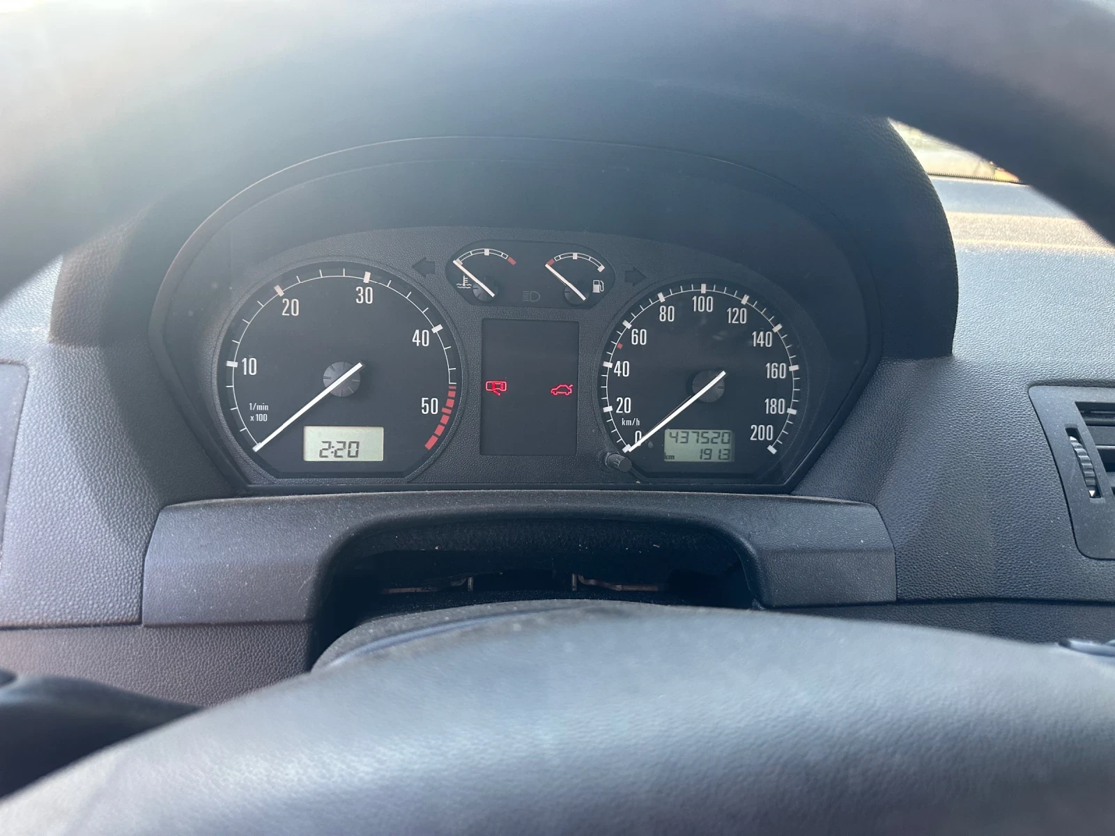 Skoda Fabia 1.9 - изображение 8