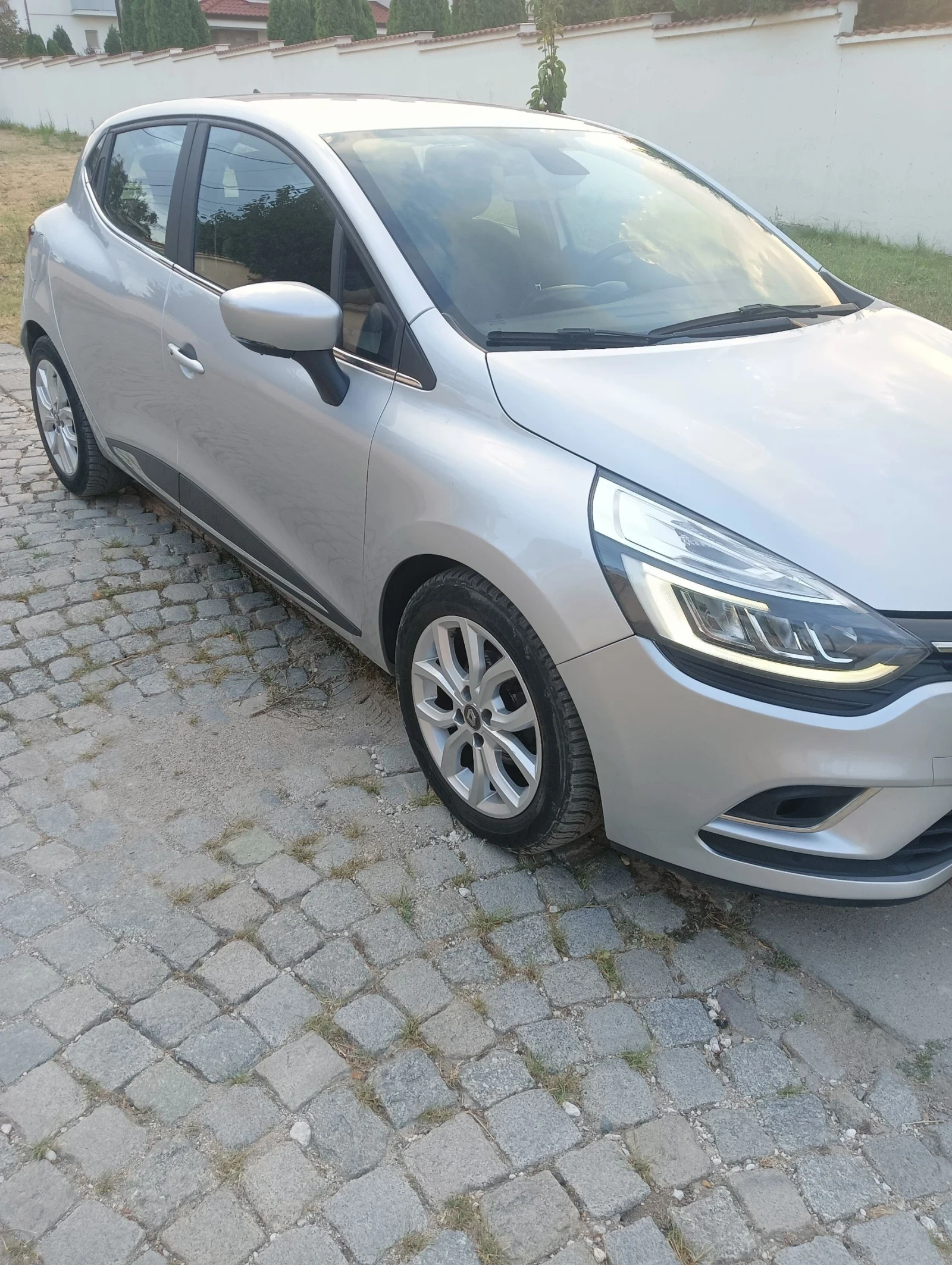 Renault Clio  - изображение 7