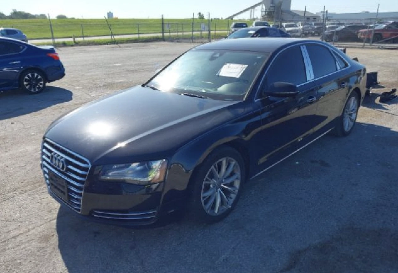 Audi A8  - изображение 2