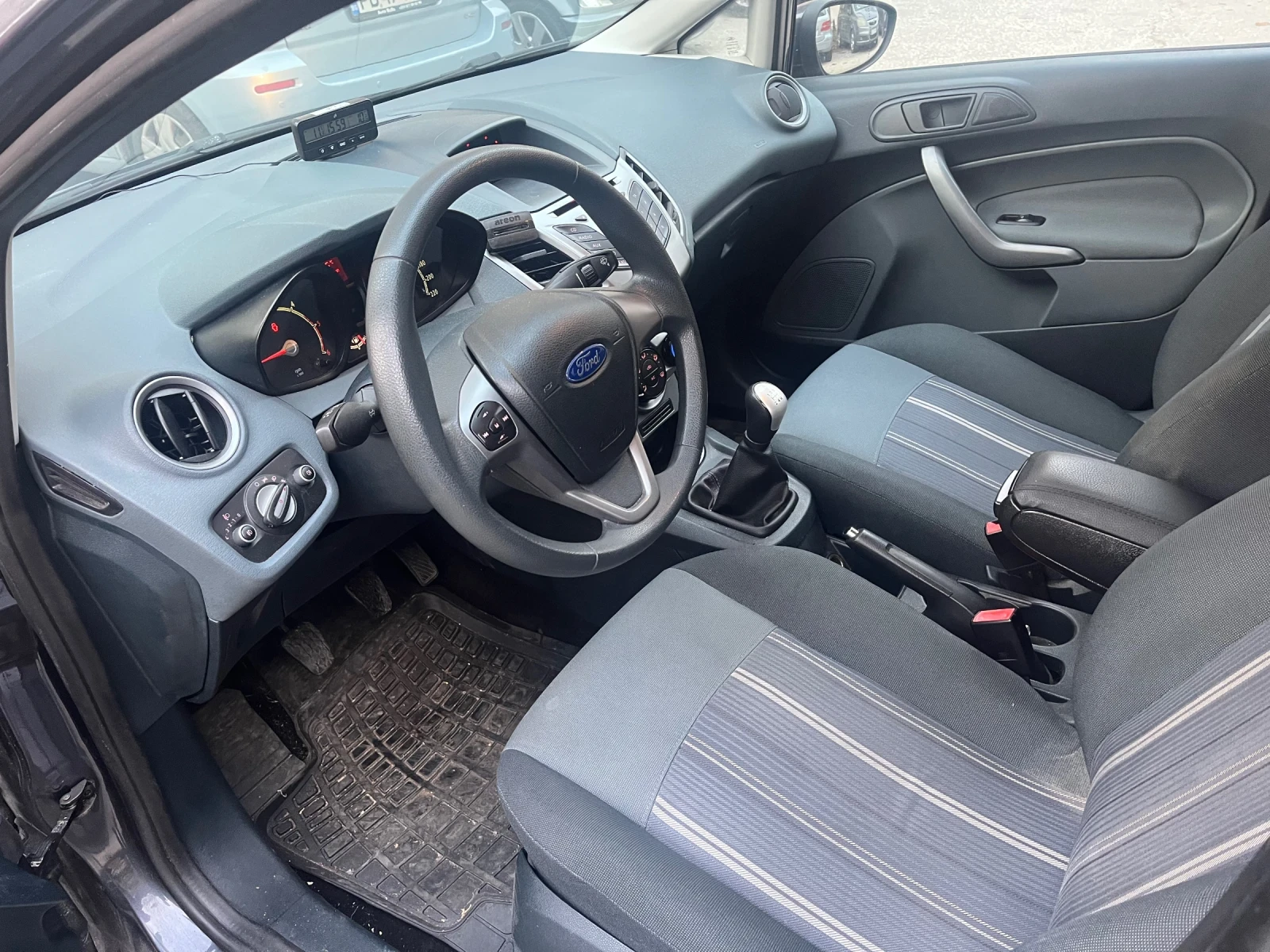 Ford Fiesta  - изображение 2