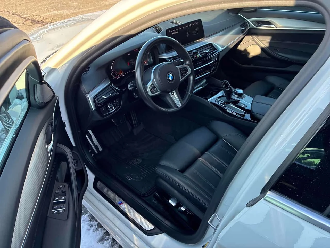 BMW 530 * xDrive * БЕЗ ЗАБЕЛЕЖКИ* М-ПАКЕТ* ПОДГРЕВИ*  - изображение 5