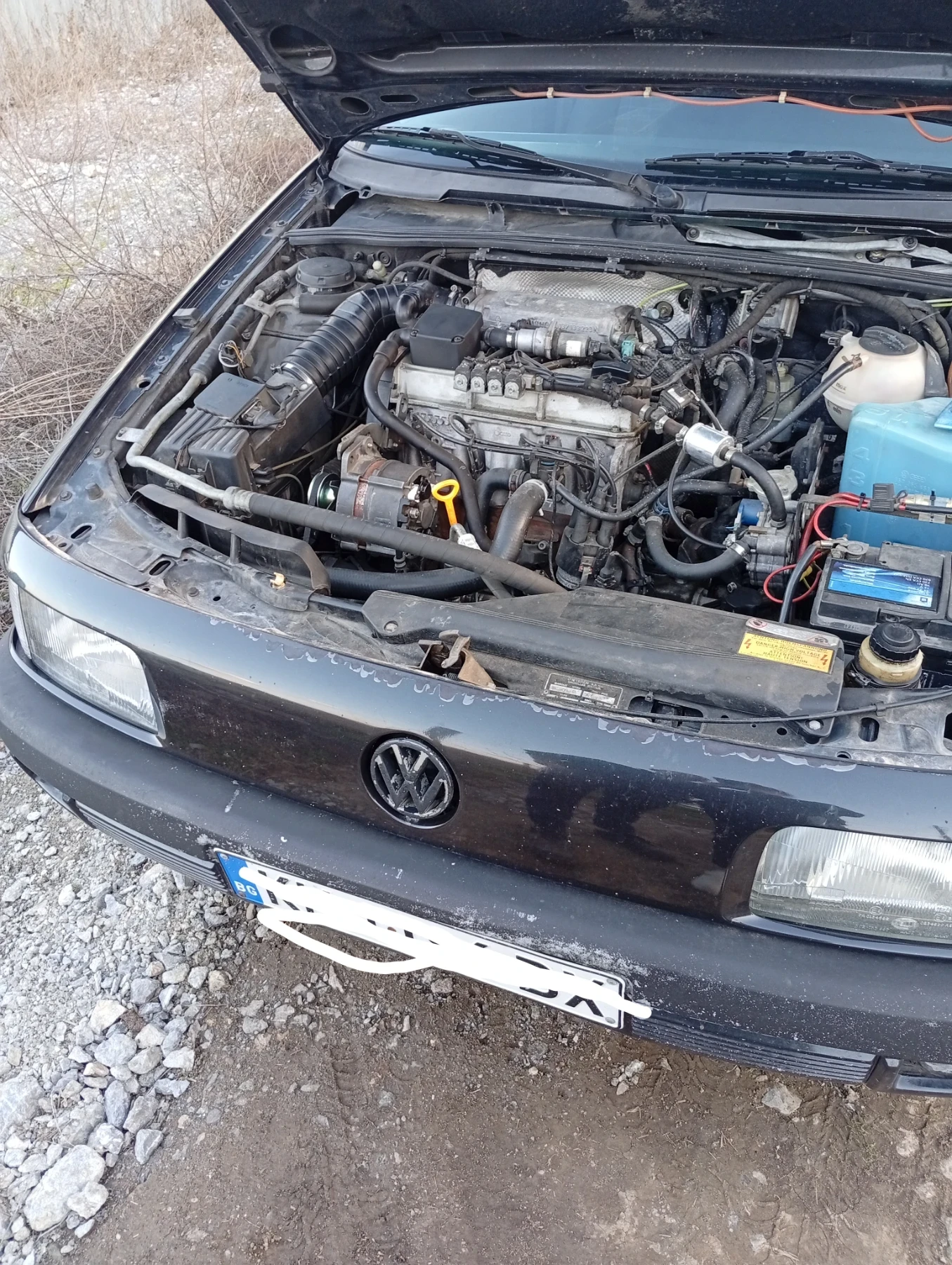 VW Passat, снимка 5 - Автомобили и джипове - 53800939