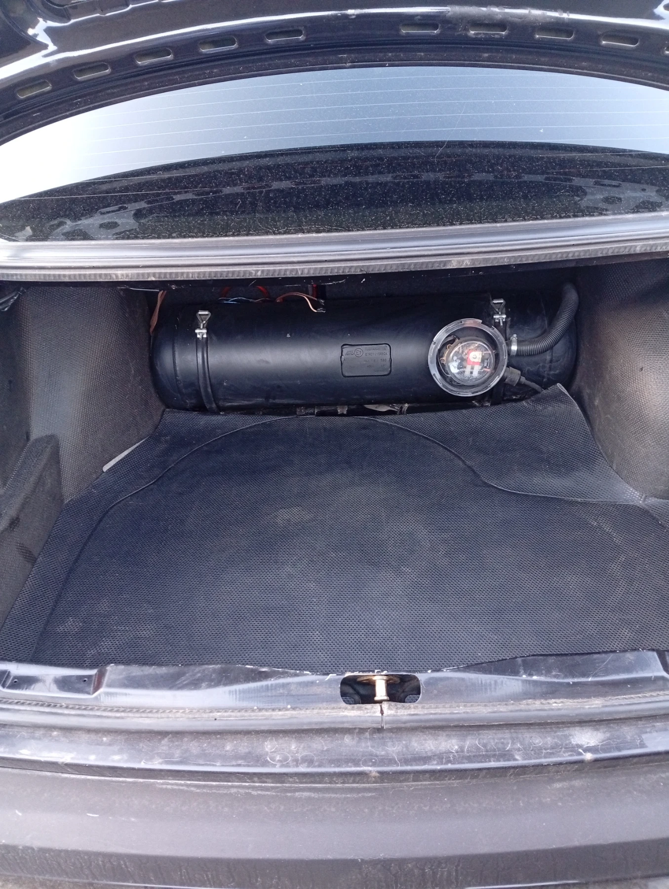 VW Passat, снимка 6 - Автомобили и джипове - 53800939