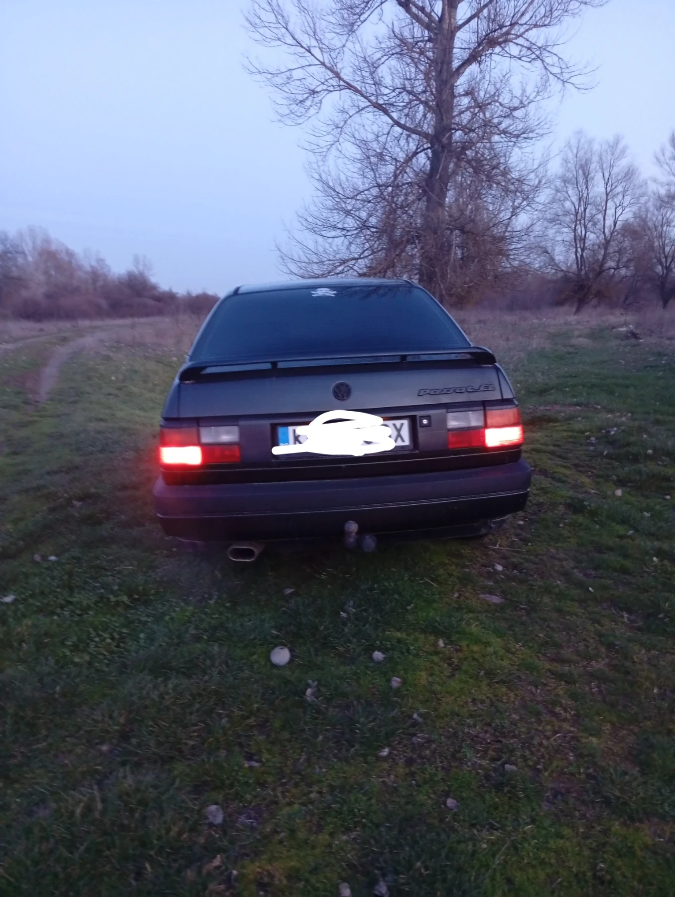 VW Passat, снимка 2 - Автомобили и джипове - 53800939