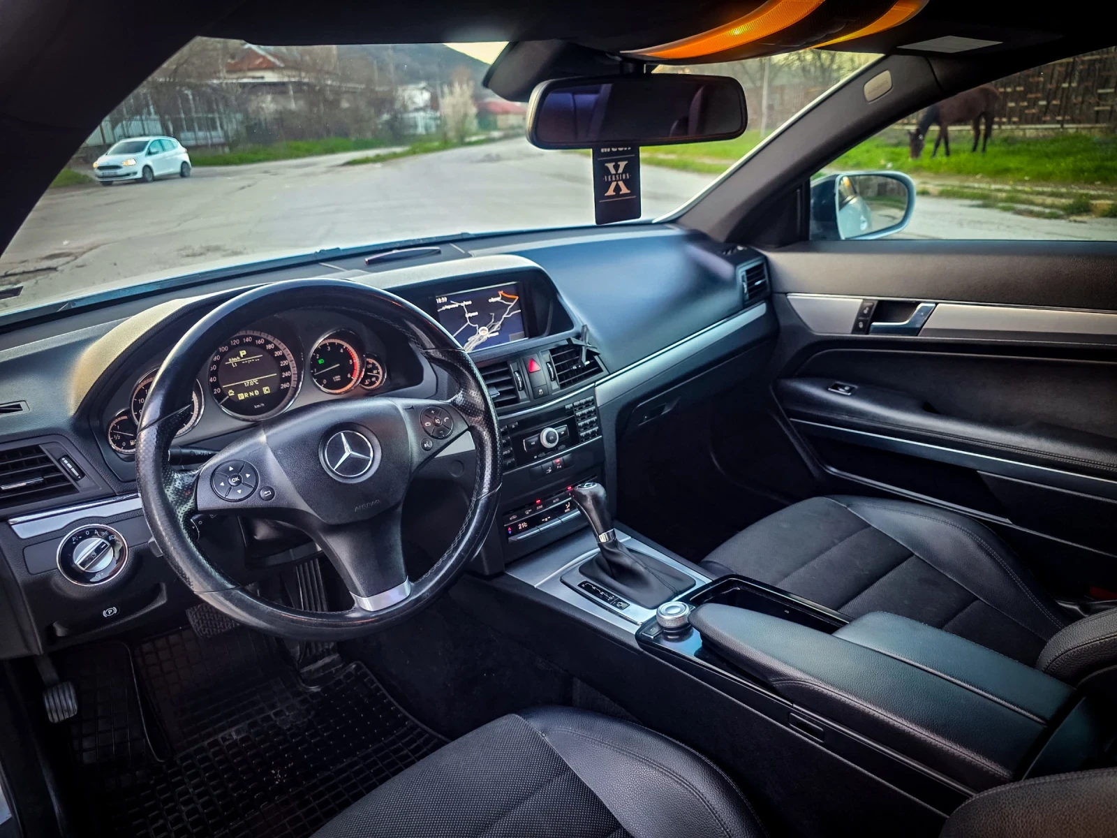 Mercedes-Benz E 250 CDI= AVANGARDE= КОЖА= NAVI= , снимка 9 - Автомобили и джипове - 54046641