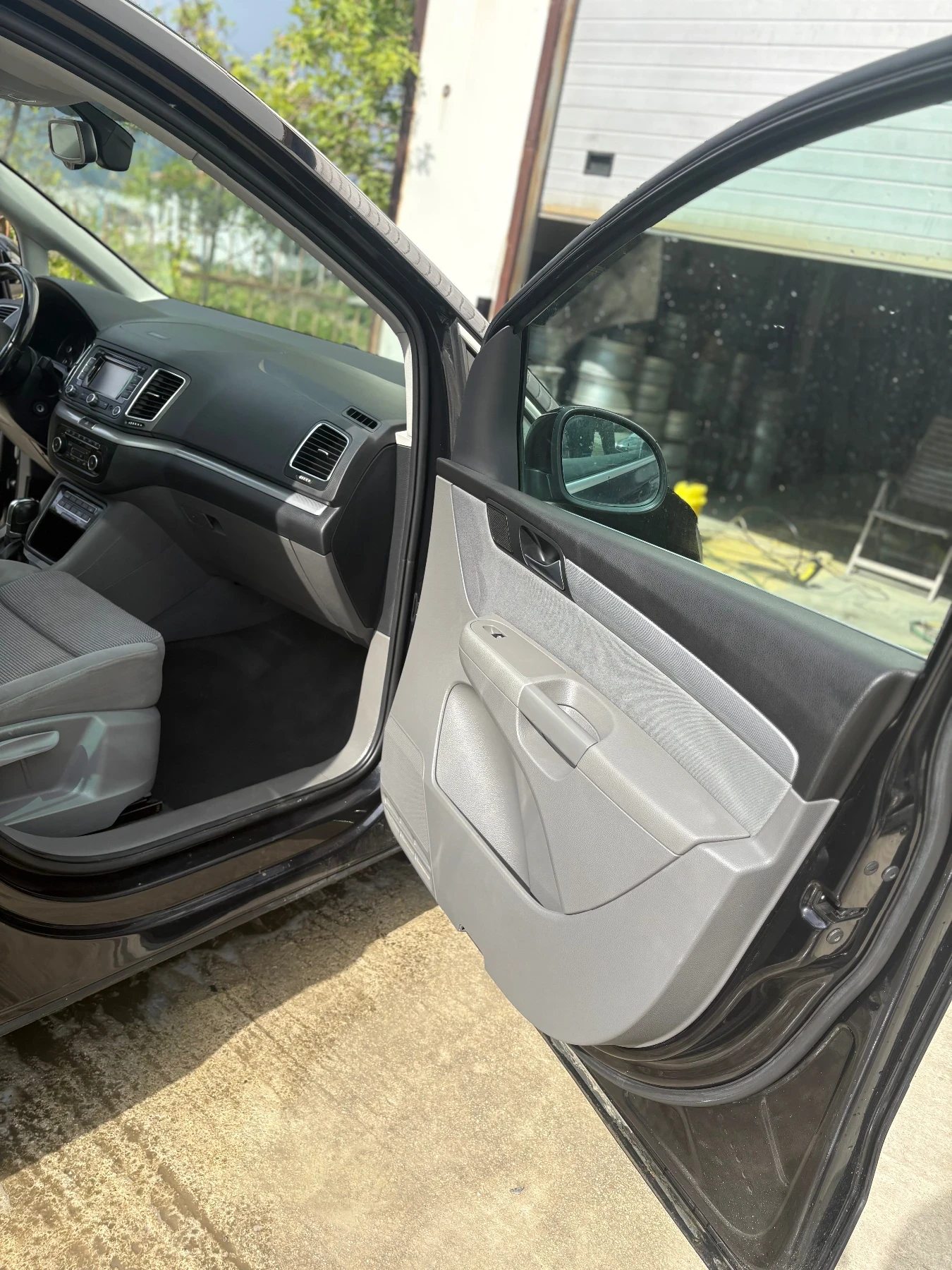VW Sharan, снимка 5 - Автомобили и джипове - 54402169