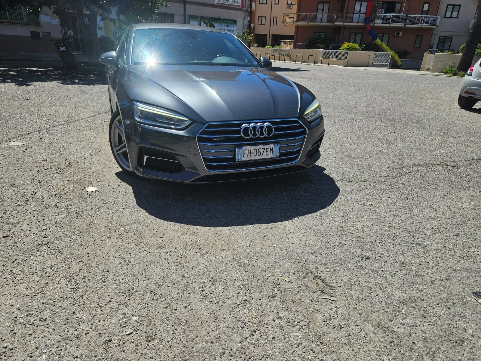 Audi A5 2.0TDI 190 кс Quattro Sline , снимка 2 - Автомобили и джипове - 54455187