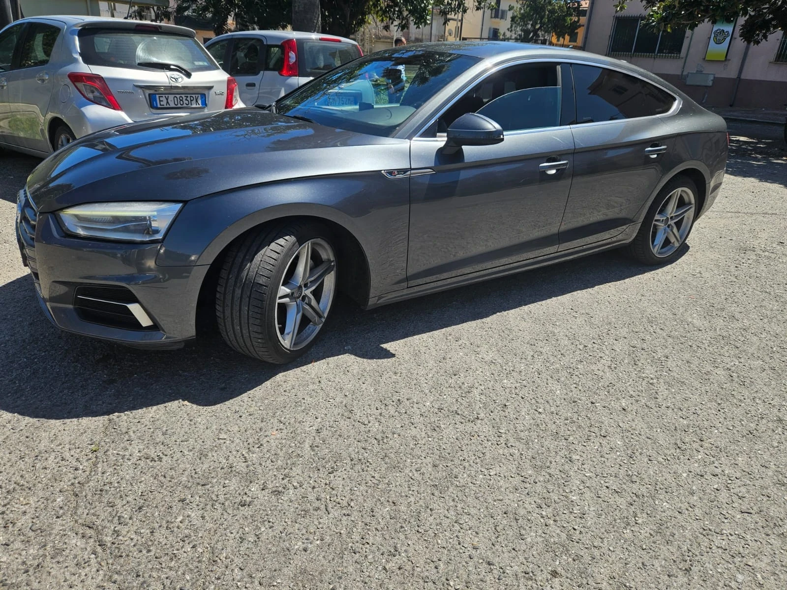 Audi A5 2.0TDI 190 кс Quattro Sline , снимка 9 - Автомобили и джипове - 54455187