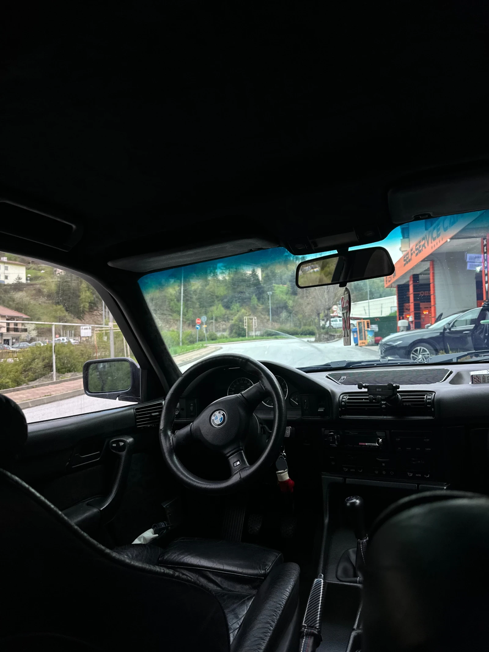 BMW 520 Е34, снимка 8 - Автомобили и джипове - 54509244