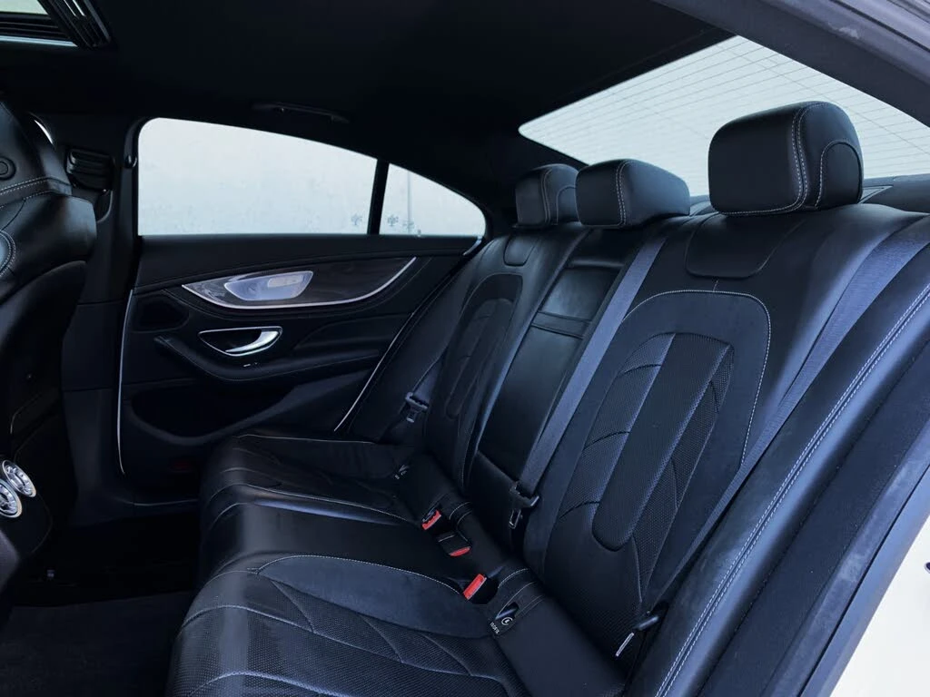 Mercedes-Benz CLS 53 AMG Carbon* Обдухване* 2 комплекта джанти с гуми, снимка 8 - Автомобили и джипове - 54688663