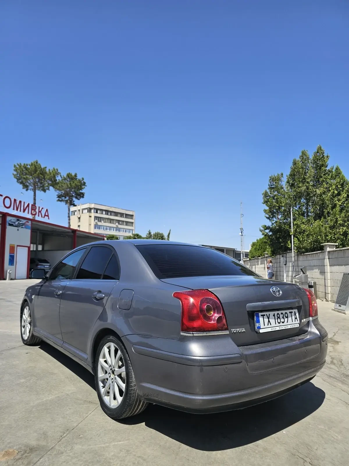 Toyota Avensis 1.8 VVti BRC ГАЗ, снимка 4 - Автомобили и джипове - 55078619