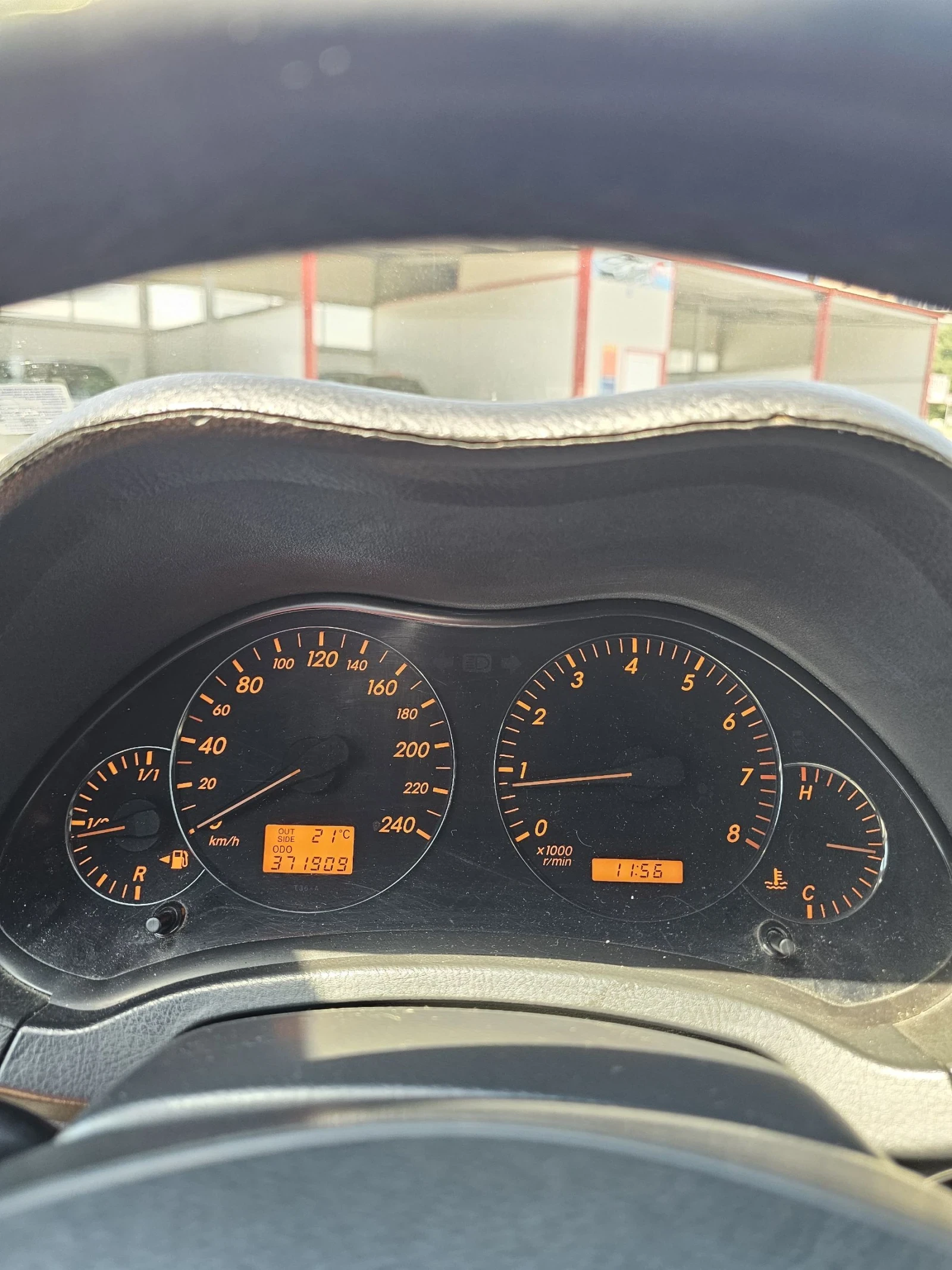 Toyota Avensis 1.8 VVti BRC ГАЗ, снимка 9 - Автомобили и джипове - 55078619