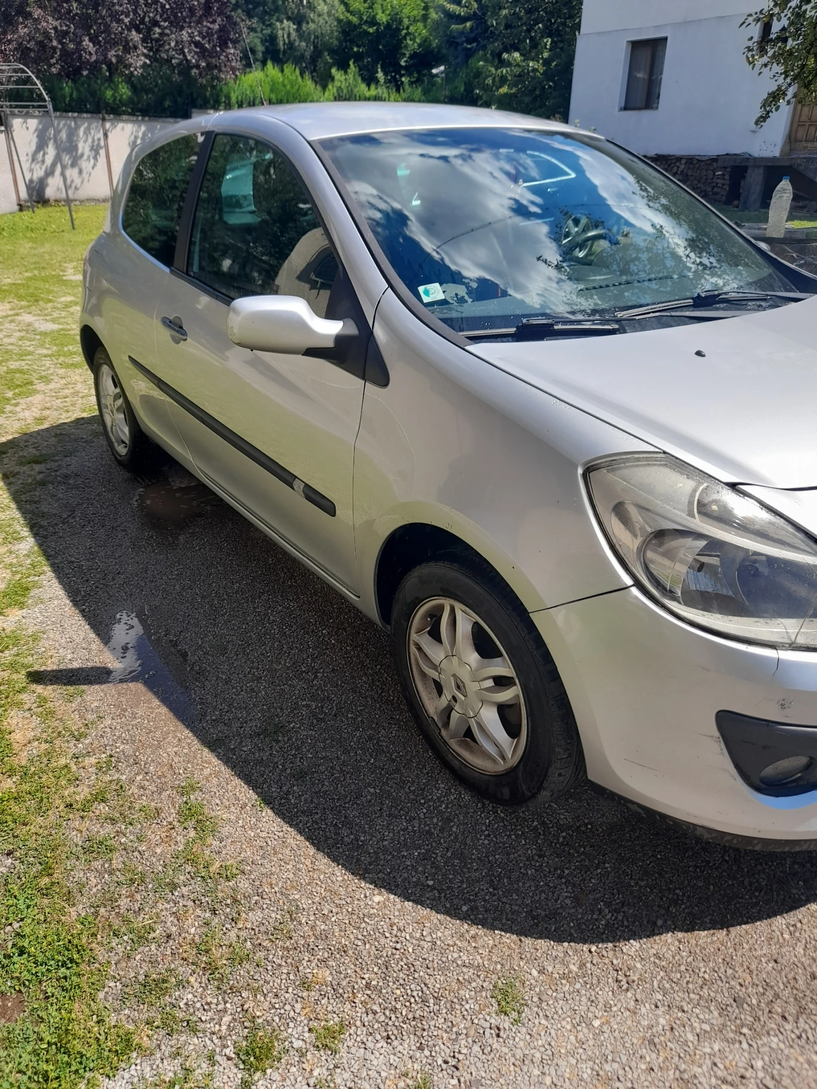 Renault Clio 1.2 16V НОВ ВНОС, снимка 3 - Автомобили и джипове - 55144407