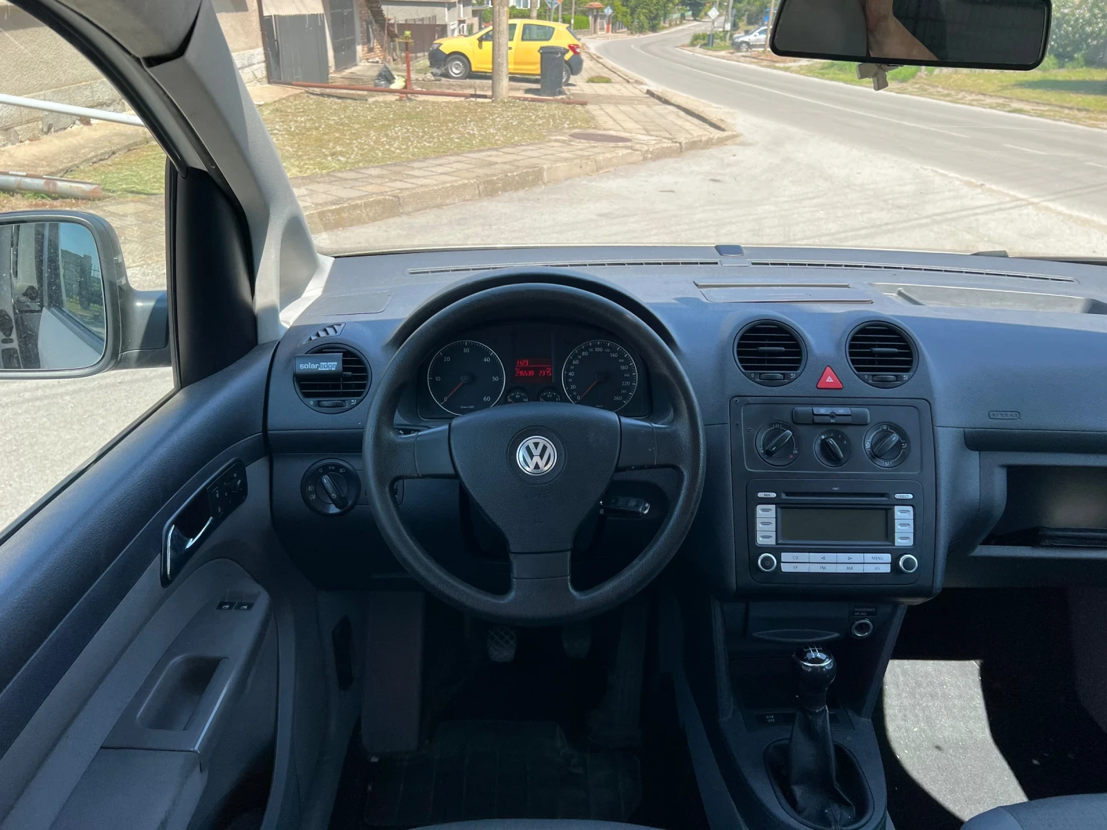 VW Caddy Life 1.9 TDI 105ks 2008, снимка 8 - Автомобили и джипове - 55299688