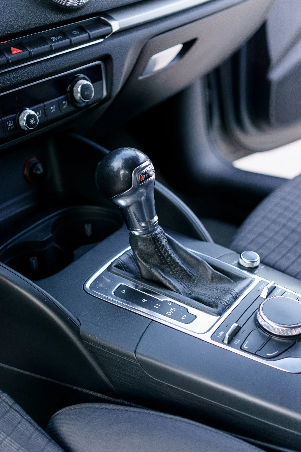 Audi A3 8V 2.0TDI, снимка 10 - Автомобили и джипове - 55640569