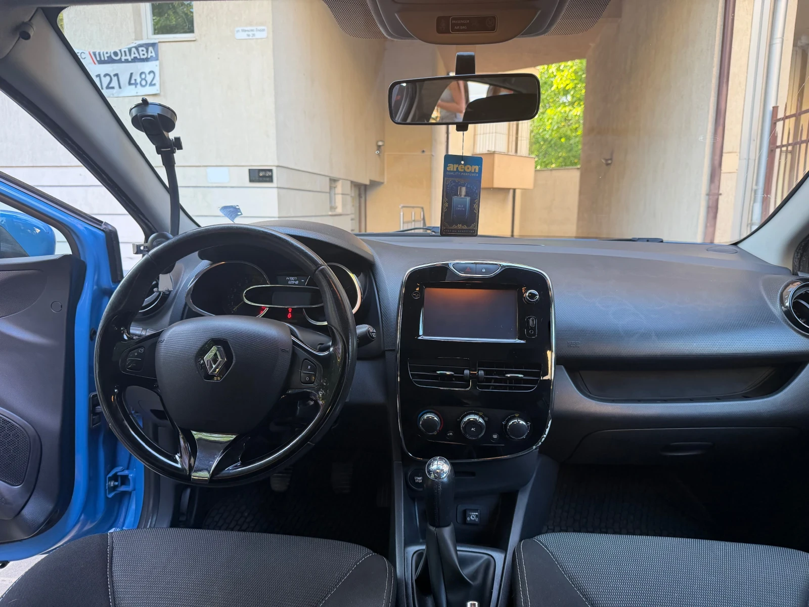 Renault Clio 1.2 бензин, фабричен газ , снимка 13 - Автомобили и джипове - 55645969