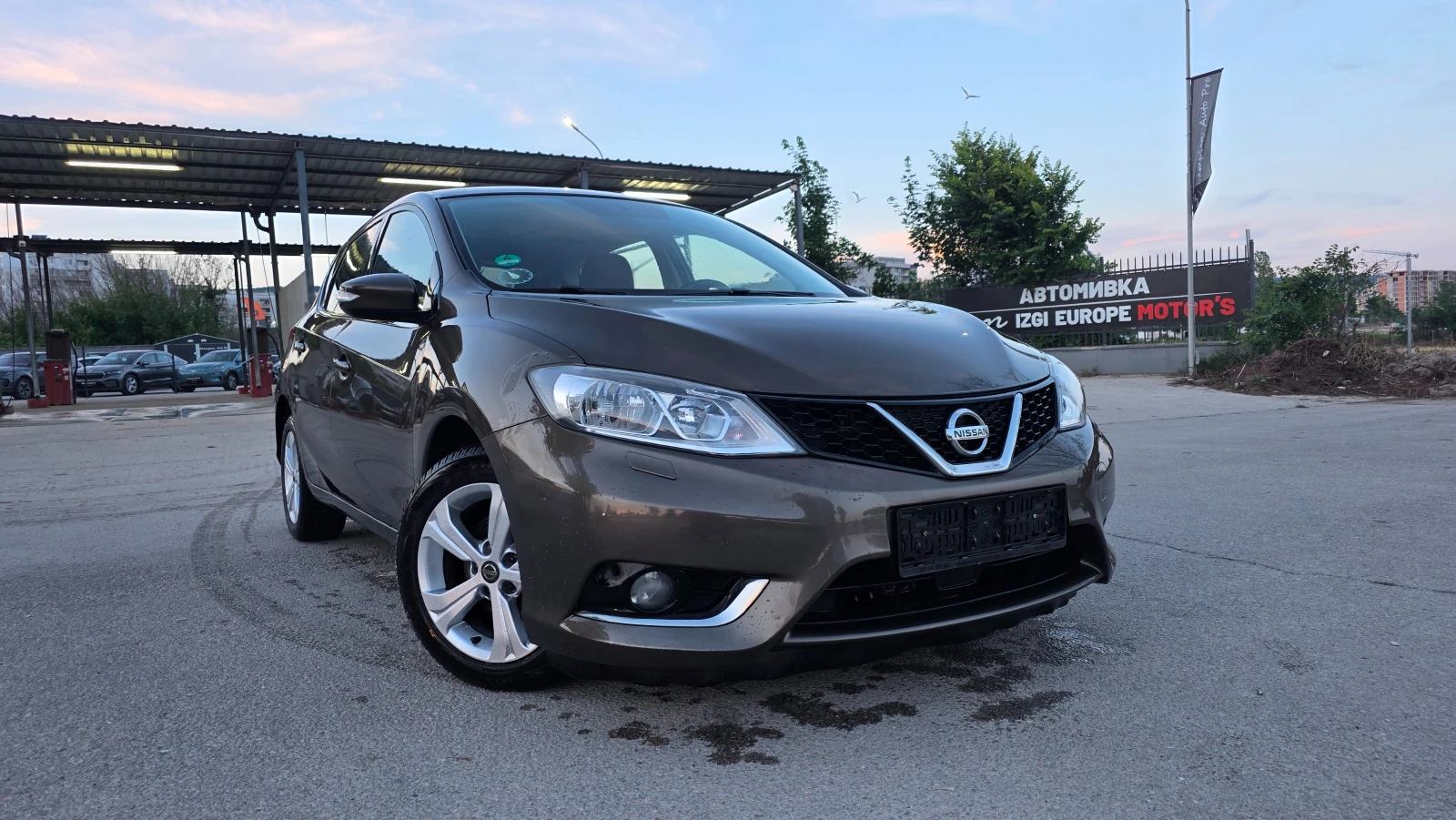Nissan Pulsar КАТО НОВА, снимка 3 - Автомобили и джипове - 55658394