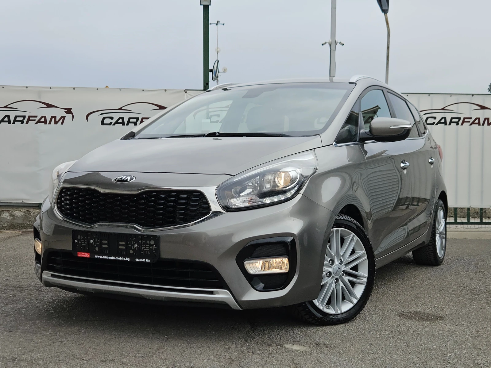 Kia Carens 1.7CRDI/Dynamic/7м/6ск/LED/CARPLAY/NAVI/БЛУТУТ/EU6, снимка 7 - Автомобили и джипове - 56222960