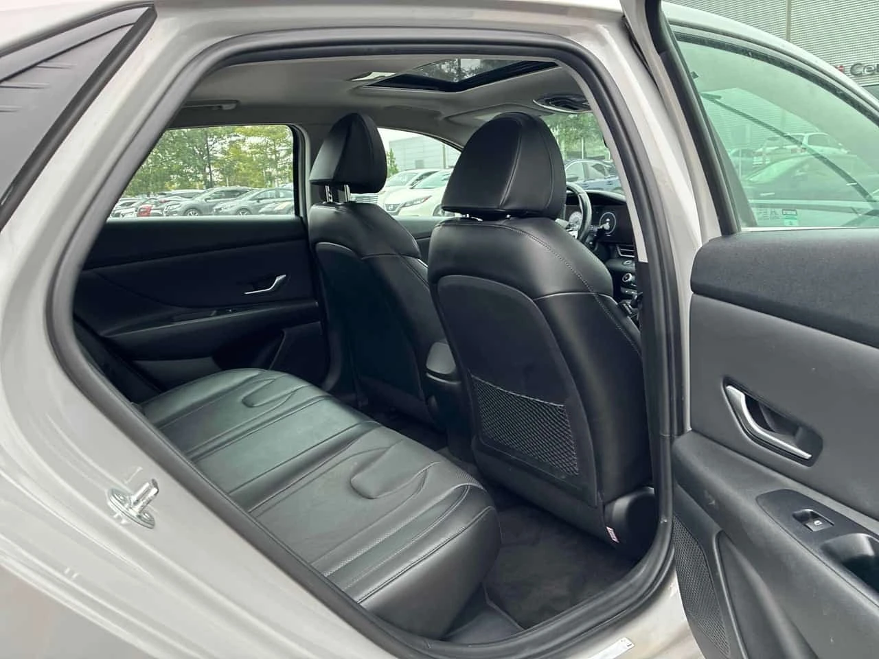 Hyundai Elantra * Luxury * CARFAX * ����� �� ����������� *  | Mobile.bg � ����������� 15
