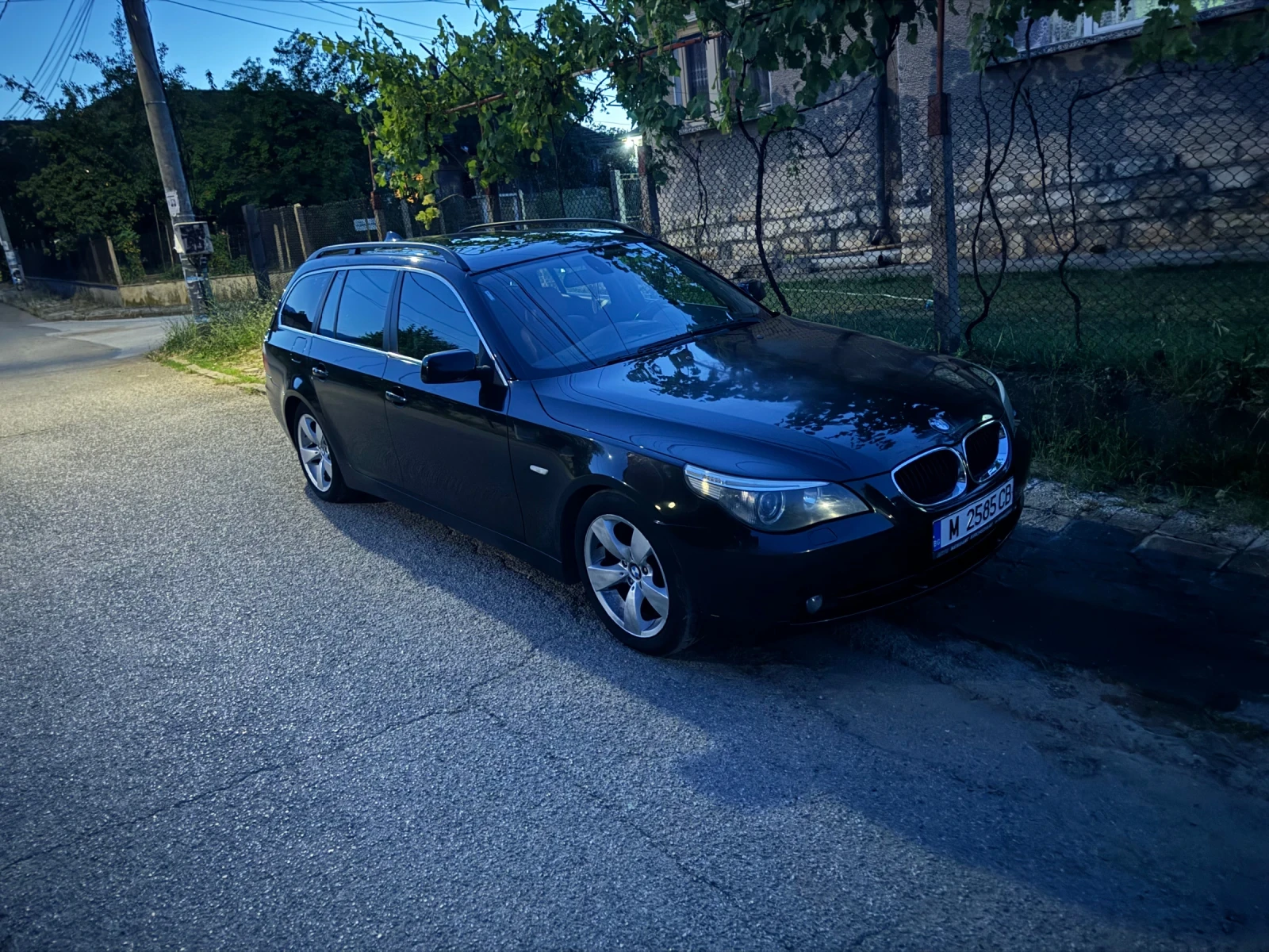 BMW 525, снимка 3 - Автомобили и джипове - 56609743