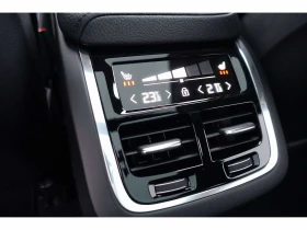 Volvo XC60 B5-PANO-H&K-AWD-INCRIPTION-Keyless-Head up, снимка 13