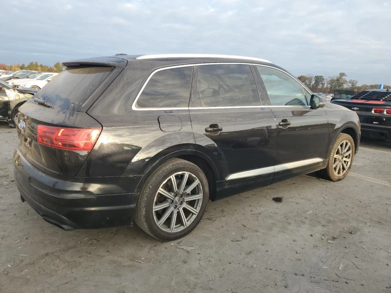 Audi Q7 Prestige* Bang&Olufsen* 360, снимка 3 - Автомобили и джипове - 48710461