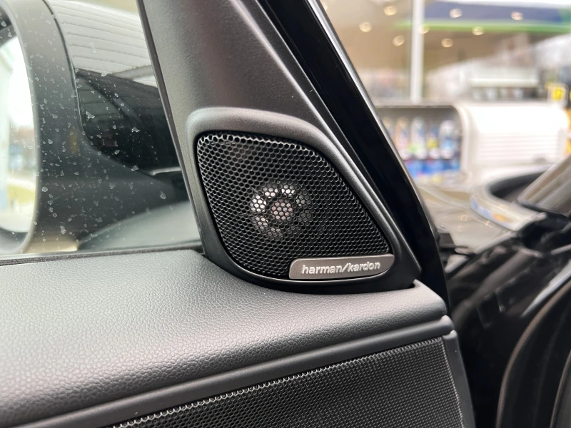 Mini Countryman SE ALL4/PLUG-IN/H&K/HEAD UP/PANO/CAMERA/, снимка 8 - Автомобили и джипове - 53452762