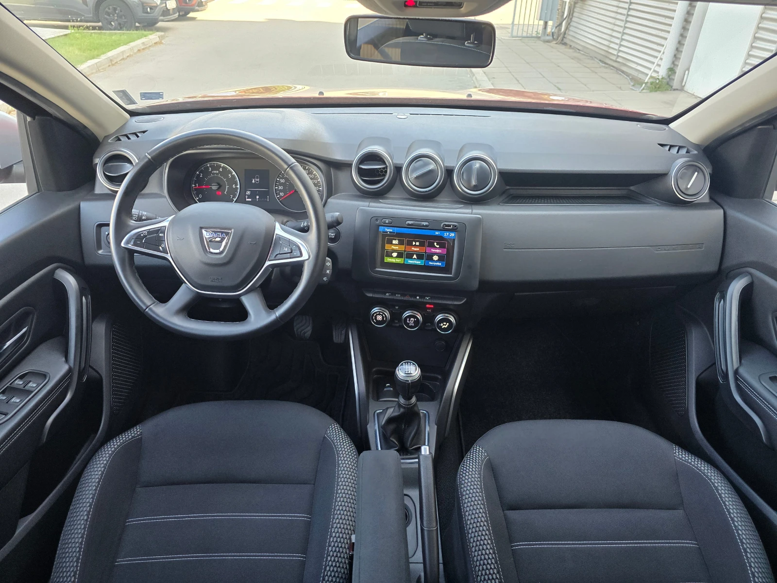 Dacia Duster 1.3 Tce 4X2 - изображение 8