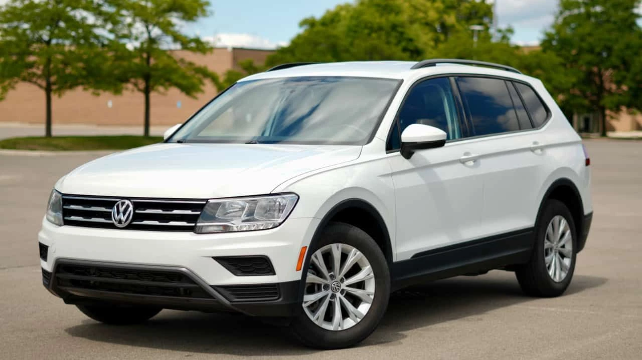 VW Tiguan * Trendline * CARFAX * ПОДГРЕВ * KEYLESS