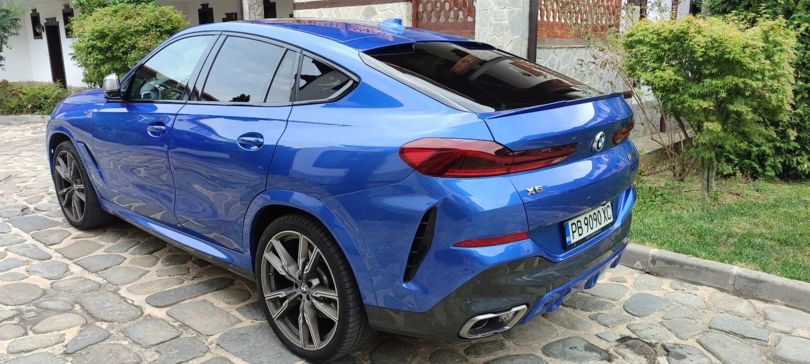 BMW X6 М50D, снимка 2 - Автомобили и джипове - 54660528