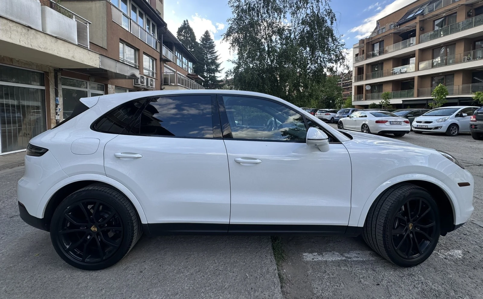 Porsche Cayenne BOSE* CARBON* PREMIUM PLUS PACKAGE* , снимка 4 - Автомобили и джипове - 54709422
