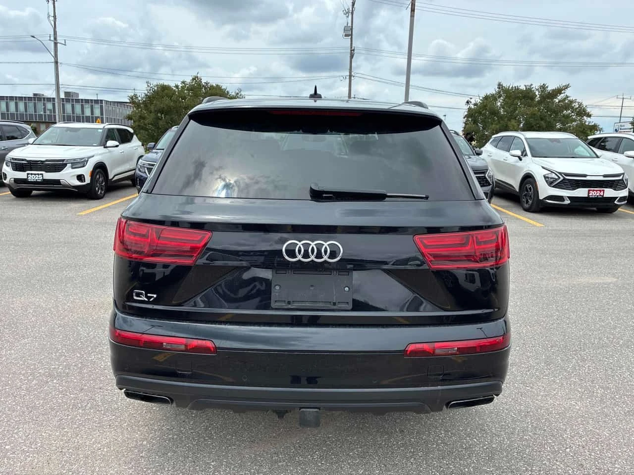 Audi Q7 | Progressiv | ОБХДУХВАНЕ | ПАНОРАМА | CARFAX | , снимка 4 - Автомобили и джипове - 55094578