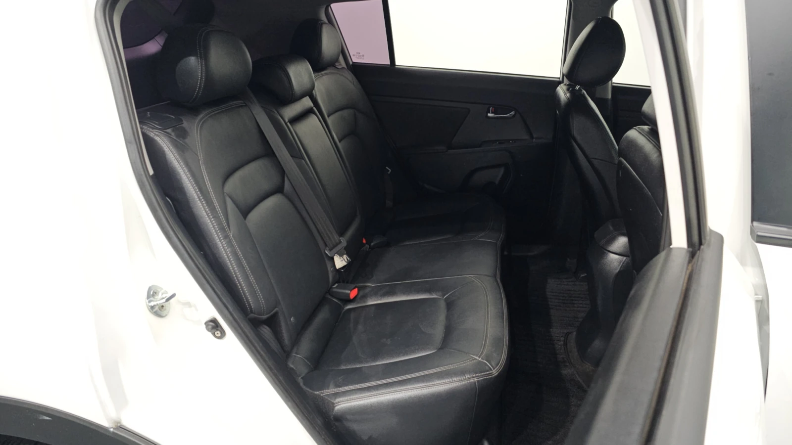 Kia Sportage 2.0D* ПОДГРЕВ ВОЛАН* КРАЙНА ЦЕНА, снимка 11 - Автомобили и джипове - 55496160
