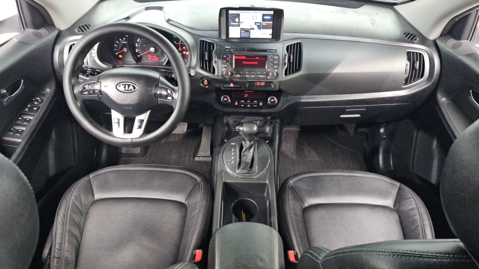 Kia Sportage 2.0D* ПОДГРЕВ ВОЛАН* КРАЙНА ЦЕНА, снимка 7 - Автомобили и джипове - 55496160