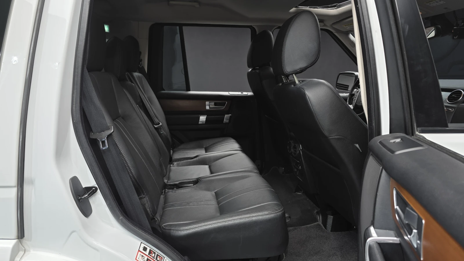 Land Rover Discovery 3.0 SDV6* ЛЮК* КРАЙНА ЦЕНА, снимка 12 - Автомобили и джипове - 55496164