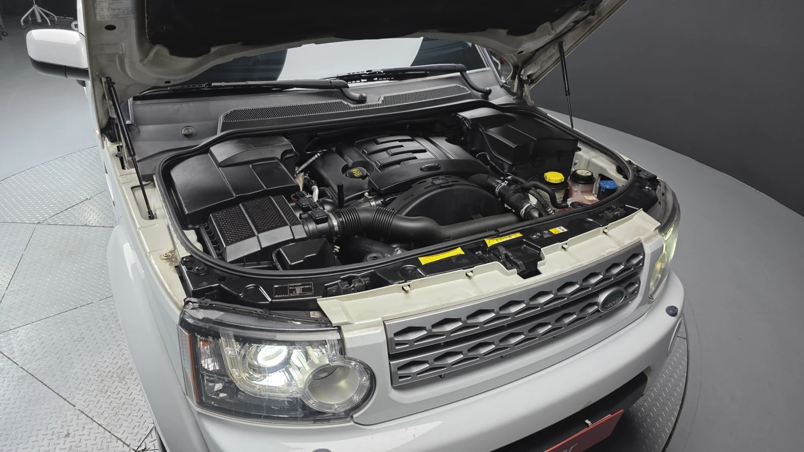 Land Rover Discovery 3.0 SDV6* ЛЮК* КРАЙНА ЦЕНА, снимка 6 - Автомобили и джипове - 55496164
