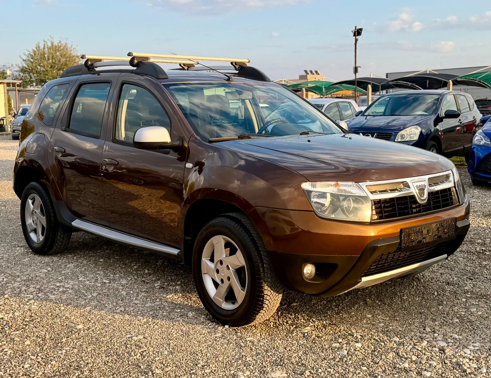 Dacia Duster 1.5dCi/110кс/4х4/LAUREATE/ ВНОС-ИТАЛИЯ /, снимка 3 - Автомобили и джипове - 55657649