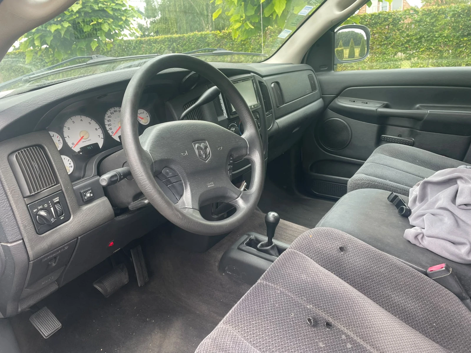Dodge RAM 1500 5.7 HEMI , снимка 8 - Автомобили и джипове - 55808820